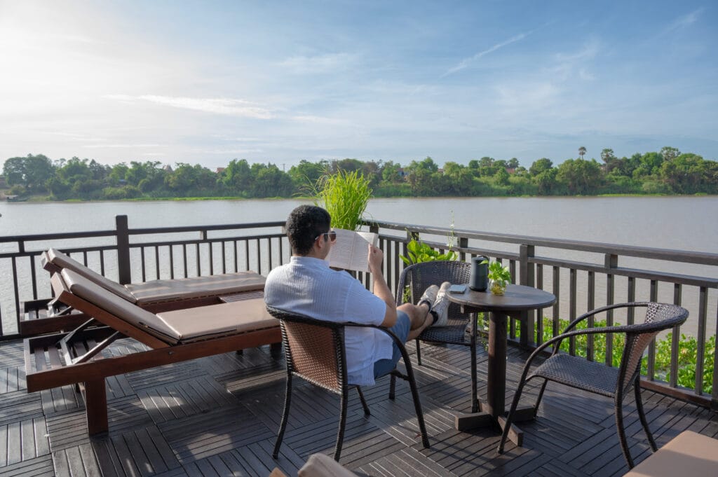 Neang Neakii Cruises — Life on the River