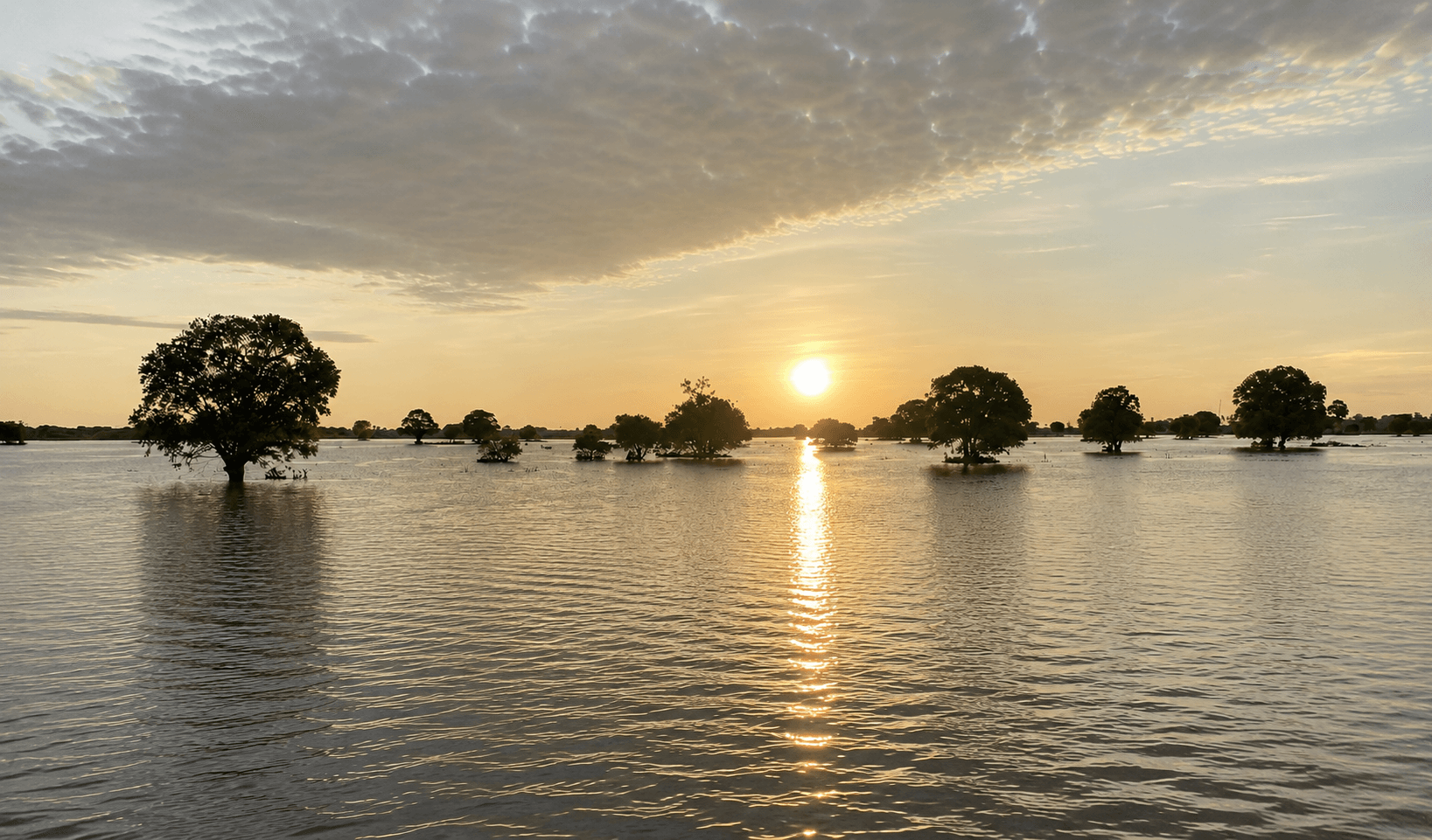 Neang Neakii Cruises — Experience Cambodia Along the River